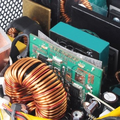 Thermaltake EVO_BLUE 2.0 650W Haswell Ready Power Supply