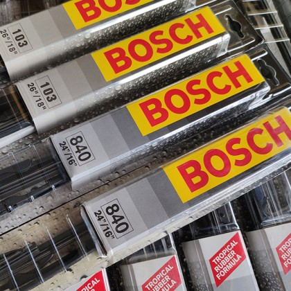 Bosch 100 22 Inch + 16 Inch Wiper Blades Hyundai Matrix Kia Picanto Nissan Sentra Proton Savvy Tropical Rubber Formula Bosch 100 22 Inch + 16 Inch Wiper Blades Hyundai Matrix Kia Picanto Nissan Sentra Proton Savvy Tropical Rubber Formula
